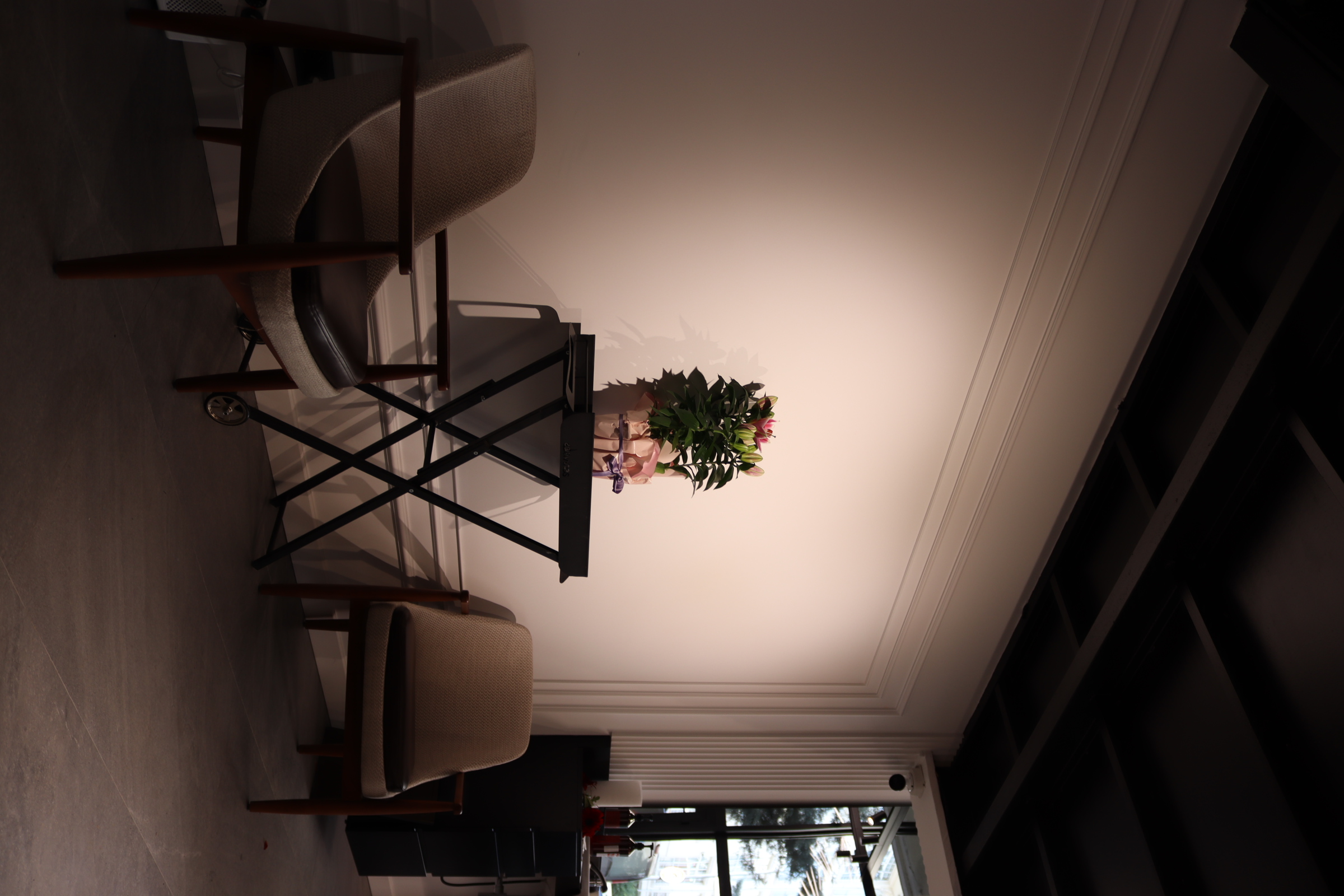 Cut Labs Bekleme Alanı